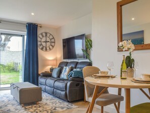 Open plan living space | Seascape - Royal Cliff Apartments, Sandown - 1 bedroom accommodation in Sandown (Sandown)