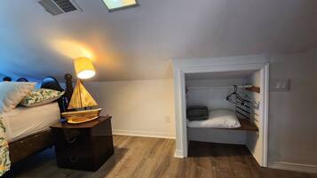 11 chambres, fer et planche à repasser, Wi-Fi, draps fournis