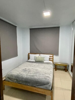 Apartment, Multiple Beds, Patio, City View