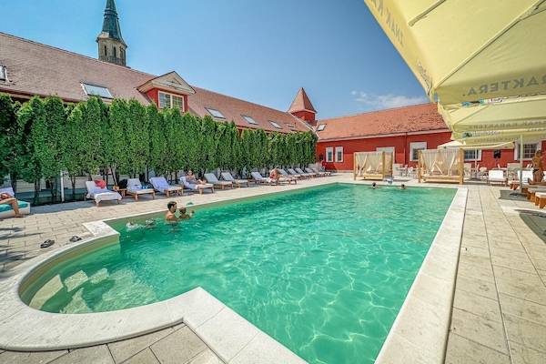 Alberca al aire libre