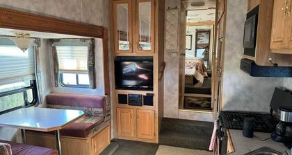 Wickenburg Arizona 5th wheel