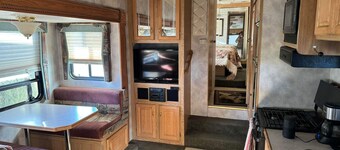 Wickenburg Arizona 5th wheel