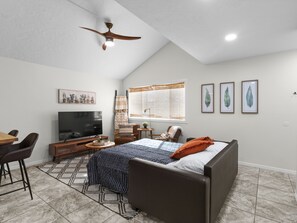 2 Schlafzimmer, Bügeleisen/Bügelbrett, kostenloses WLAN, Bettwäsche
