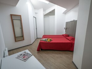 2 slaapkamers, reisbedje, gratis wifi