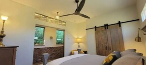 1 habitación y caja de seguridad en la habitación 