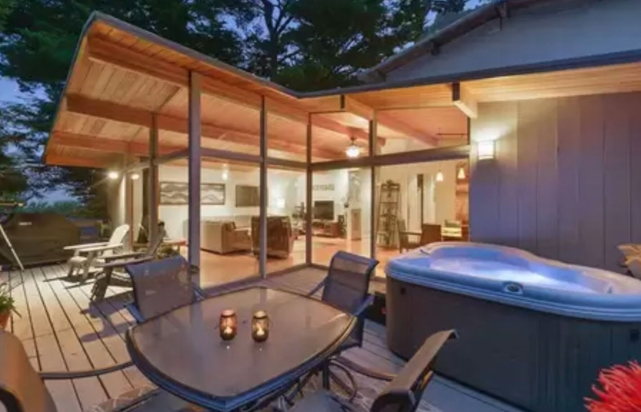 Dream Redwood Getaway: Hot Tub, Views, Hiking - Rare Find!