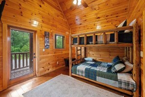 11 bedrooms, iron/ironing board, free WiFi, bed sheets