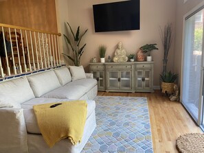 Smart TV, books, computer monitors