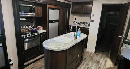 Nice newer camper fully hooked up nice views