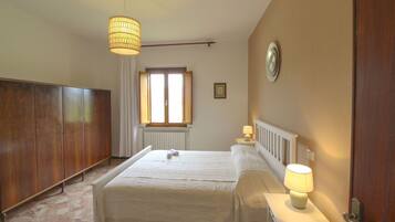 3 Schlafzimmer, Bügeleisen/Bügelbrett, kostenloses WLAN, Bettwäsche