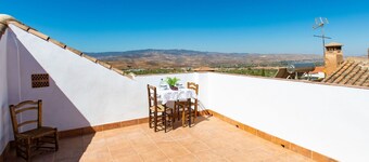 Atemberaubendes Ferienhaus für 8 Leute mit W-LAN und Terrasse
