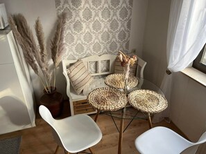 Interior - Nice apartment for 2 people with WIFI and TV (Bad Pyrmont)