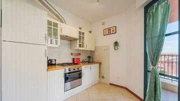 Micro-ondes, congélateur