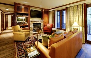 TV, fireplace, computer monitors, printers