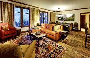 TV, fireplace, computer monitors, printers