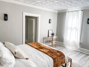 1 bedroom, desk, iron/ironing board, free WiFi