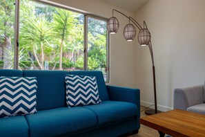 Smart TV - Cheerful 3bedrooms/2bathrooms Single Family House (San Ramon)