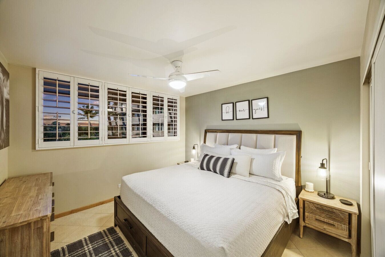 1 bedroom, desk, iron/ironing board, WiFi