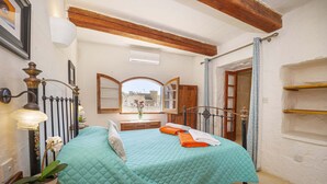 Room - Oleandra Holiday Home (L-Għasri)