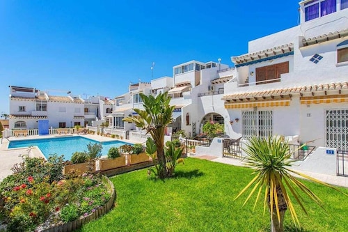 Bravo Ciudad Quesada by Villas&You