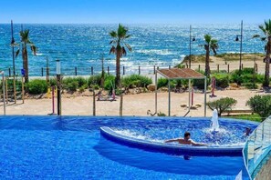 Pool - Sea Senses Punta Prima by Villas&You (Torrevieja)