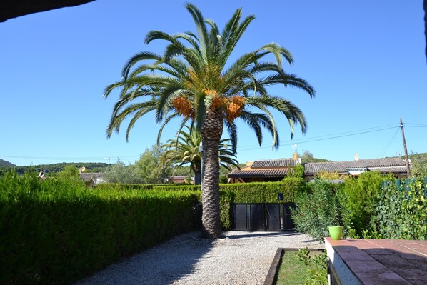 Enceinte de lâhĂ©bergement