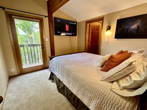 3 Schlafzimmer, Bügeleisen/Bügelbrett, Reisekinderbett, kostenloses WLAN