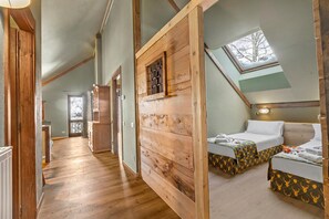 2 bedrooms, free WiFi, bed sheets - Grange Hike & Ski - 33C Sestriere, Sestriere - Grange Sises, Italy (Sestriere - Grange Sises)