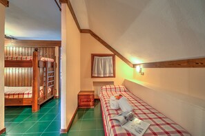 1 chambre, Wi-Fi gratuit, draps fournis