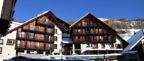 Extérieur