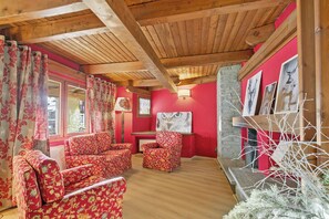 Interior - Grange Hike & Ski - 15D Sestriere, Sestriere - Grange Sises, Italy (Sestriere - Grange Sises)