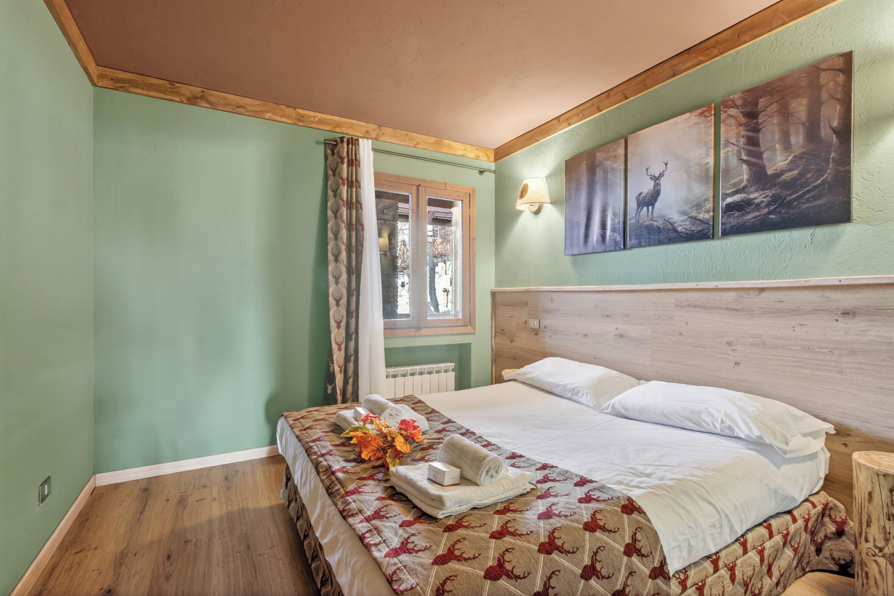 1 bedroom, free WiFi, bed sheets