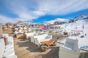 Outdoor dining - Grange Hike & Ski - 23C Sestriere, Sestriere (Grange Sises), Italy (Sestriere (Grange Sises))