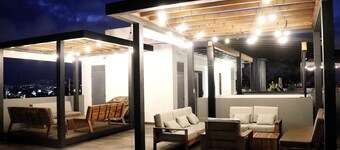 Apto.PET FRIENDLY,get WIFI,parking on zone15,near 2 Cayala, restaurants,and more