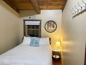 3 dormitorios, escritorio, wifi gratis y ropa de cama