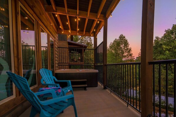 Tina de hidromasaje al aire libre