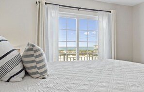 3 soverom, strykejern/-brett, wi-fi og sengetøy