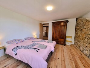 6 bedrooms, Internet