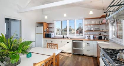 Marguerite House by Free Trade Co