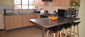 Comfy and modern 2 bedroom apartment overlooking stable