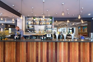 Bar (på overnatningsstedet)