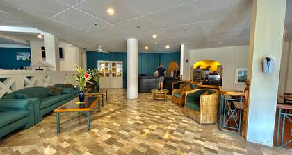 Coco Grande Hotel