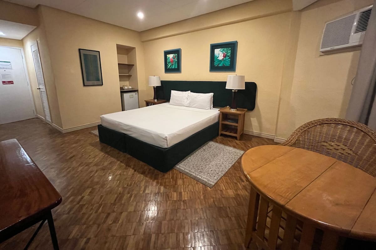 Wifi gratis y ropa de cama