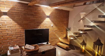 Une Maison à Colombages - Cosy, Lumineuse et Sauna
