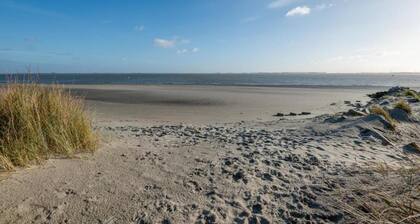 Holiday Home in Zeeland near Lake