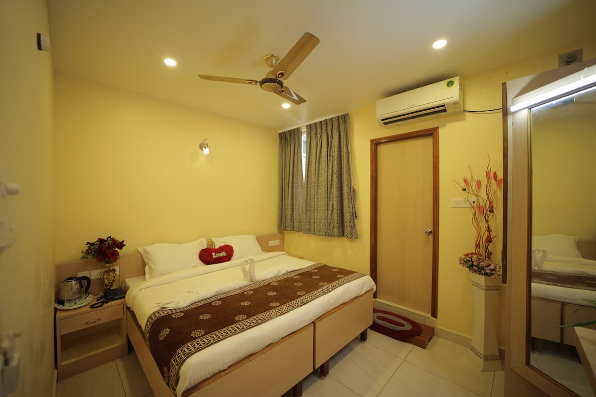 Executive Room | Egyptian cotton sheets, premium bedding, free WiFi, bed sheets