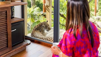 Comfort Quadruple Room | In-room safe, free WiFi