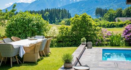 Chalet Wiesengut Romantic secluded location with pool and whirlpool