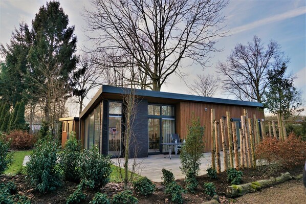 Exterior - Pavilion 4 (Biddinghuizen)