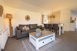 TV - Velthorst 6 (Biddinghuizen)